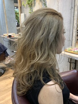 ロダット 横浜(LODAT by little) 3Dハイライト×ミルクティーベージュ【LODAT横浜】