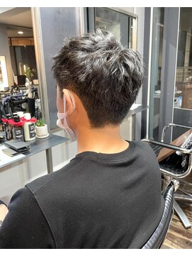 ヘアアンドメイク エジェリ(hair&make egerie) スパイキー・メンズベリーショート