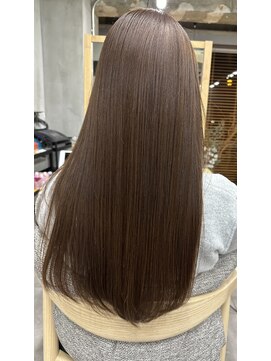 ヴィア(via) ヌーディーベージュ