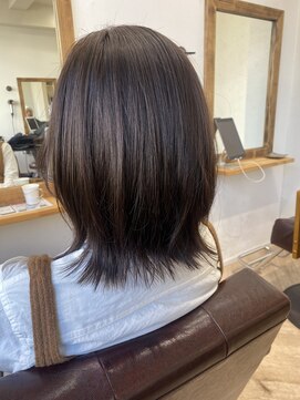 ハーツ(Heart's) 白髪ぼかしハイライトくびれレイヤー