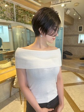 ロンド ストラーダ 心斎橋(Lond strada) ショート×ハイライト白髪ぼかし×切りっぱなしボブ[心斎橋]