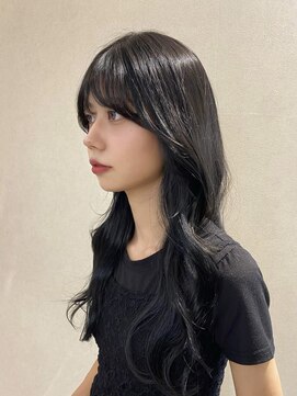 ローレン(Lolen.) 【ネビージュ×レイヤーカット】sayuri