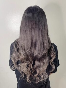 ロサ ファイブヘアー(Rosa..5Hair) シルバーグラデーション！