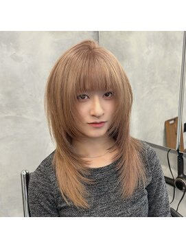 ニコ シモノセキ(NIKO Shimonoseki) ハッシュカット／ミルクティー