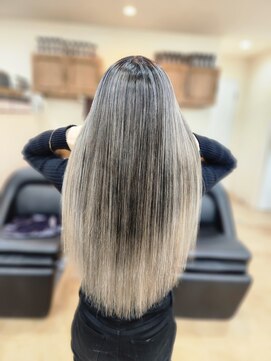 ミラシィ 成田(Mirashy) コントラストバレイヤージュ