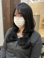 セライロ 千葉(celilo)&nbsp;ロングレイヤー ダークカラー 似合わせカット【momoka】