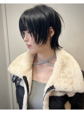 コル(col oodori) カッコ可愛い小顔ショートウルフ！