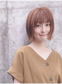 ボブ　切りっぱなしボブ　ハイトーン　外ハネ