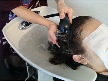 ルーチェ (Hair design Luce)の写真/【大人女性の髪と頭皮の本格ケア】頭皮環境の改善×カラーの色持ちキープには≪高濃度炭酸泉≫がオススメ♪