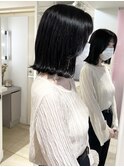 外ハネボブ　切りっぱなしボブ