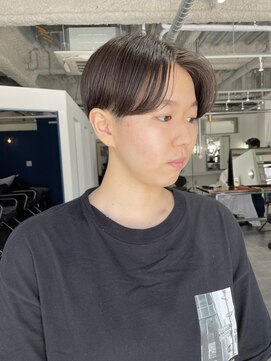 ホリー(HOLLY) ツーブロ ハンサムショート