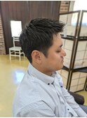 スパイキーショート、刈り上げアップバング
