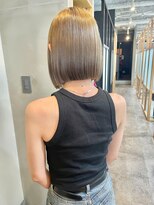 フレーム なんば店(FRAME)&nbsp;●ワンブリーチのグレーベージュ×ストレートボブ