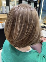 ジュイール(jouir)&nbsp;ダブルカラーミルクティーベージュカラーケアブリーチ韓国ボブ