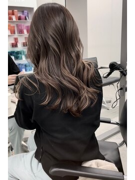 リリット(ReLit) ハイライトカラーグレージュベージュレイヤーカットボブ髪質改善