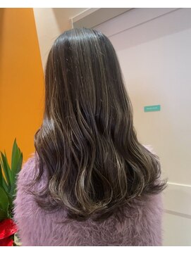 アース オーセンティック 松山銀天街店(EARTH Autentic) レディースパーマ