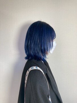 ロイヤルブルー