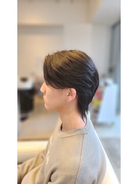 ブリルバイファム(BRILL by femme) 20代30代広島メンズ縮毛矯正 ワンカール縮毛矯正