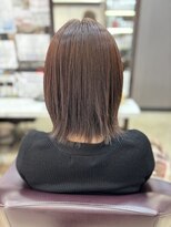トレセッテ(tre sette)&nbsp;縮毛矯正/ミディアムスタイル