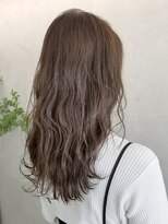 インビテーション(invitation) 光に柔らかく透けるオリーブグレージュ♪