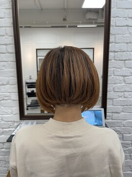 ロストシティ 横浜(LOST CITY) 刈り上げ×ショートボブ