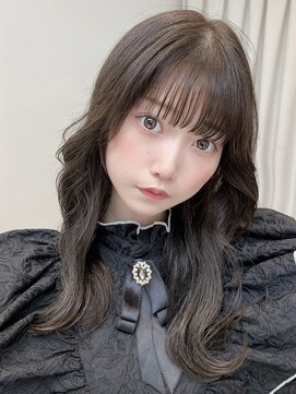 ティア(Tia.) (韓国風/くびれヘア/ロングヘア/前髪/サイドバング/小顔)