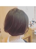 首元をスッキリと!