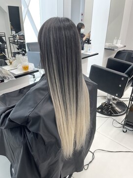 アライブ キチジョウジ(ALIVE Kichijoji) ホワイトブロンドバレイヤージュ