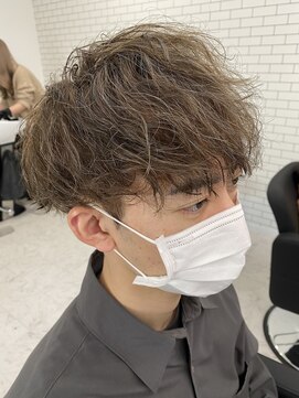 プロップ(PROP) ゆるツイスパ×明るめベージュ