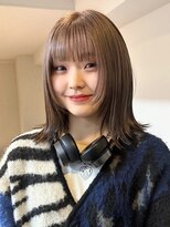 サンク 原宿 表参道(cinq)&nbsp;透明感が人気のベージュカラー×レイヤースタイル