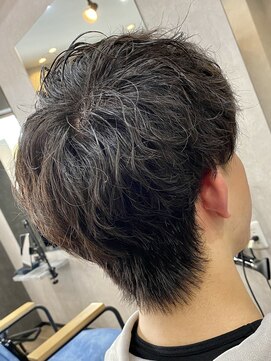 ユナイテッドヘアー(UNITED HAIR) Men'sマッシュウルフ・縦落ちツイスパ☆