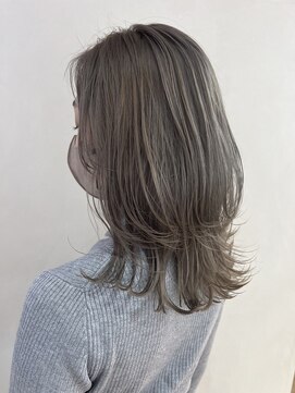 シーバイラヴィズム けやき通り2号店(Sea by LUVISM) くびれレイヤー × グレージュ＊