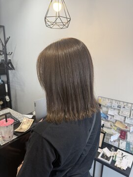 ファン(FAN) オリーブグレージュ