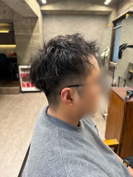 サーフカール/フェザーパーマ/ブルーブラック【都賀/メンズ】