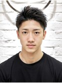 ワイルド黒髪アップバングショート理容室