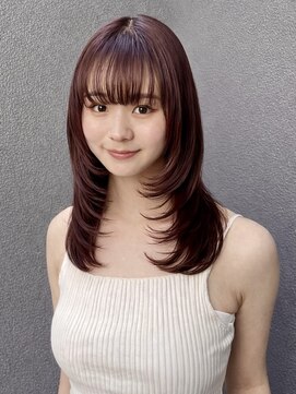 トリッカ シブヤ(TRICCA SHIBUYA) 顔周りレイヤー/レッド/赤/暖色/小顔/前髪/ワンカール/ロング