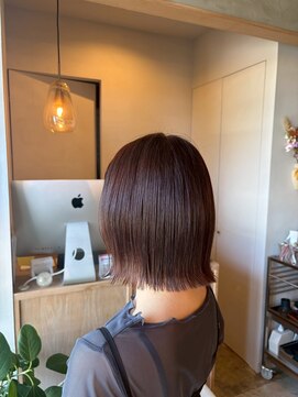 シー 岡崎(,SHE) レイヤーボブ顔周りカットショートボウブ似合わせカット