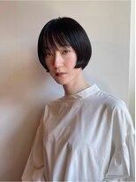 マド(Mado)&nbsp;癖毛ショート
