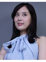アンアタッシュ(UNE ATTACHE) Lucent Gleam|トレンド×透明感グレージュ×大人可愛いロング