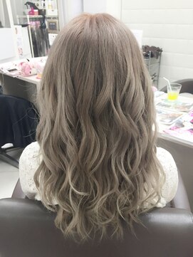 ネクスト 池袋(NEXT) 【透明感溢れるホワイトアッシュ】ナチュラルグラデーションヘア