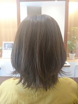 カームヘアー(Calm hair) 肩当たりボブ