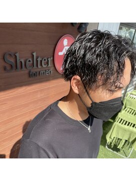 ヘアーシェルターフォーメン(Hair Shelter for men) センターパートツイストスパイラル