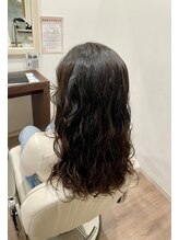 オシャマワールドコーヌコピア 【ロングウェーブパーマ】