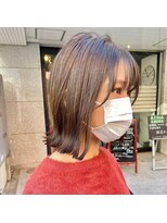 シシ 大宮(She 2.)&nbsp;大人ショートボブ/ホワイトグレージュ/ブリーチ/ダブルカラー