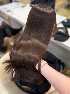 ロンド フィーユ(Lond fille) メルティカラーフェミニンロング似合わせカット韓国ブリーチなし