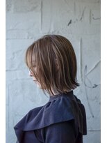 髪と生活 美容室 ハイライトベージュカラー