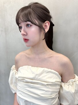 グロー 大宮(GLROW) 顔まわりカット　レイヤーカット　グレージュカラー