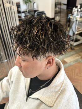 アートヘアー(a-to hair)の写真/メンズ限定クーポン多数ご用意◎大人気！メンズツイストスパイラルで時間のかかるスタイリングも時短に♪