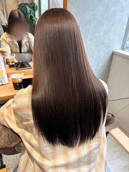 エーアイ 駒込店(Ai)の写真/《カット+縮毛矯正＋トリートメント＋ヘッドスパ¥13200》理想のツヤツヤヘアに*[駒込駅/巣鴨駅/王子駅]