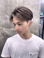メンズサロン キング 梅田店(Men’s salon K!ng) フェザーショートアップバングセンターパートメンズハイライト